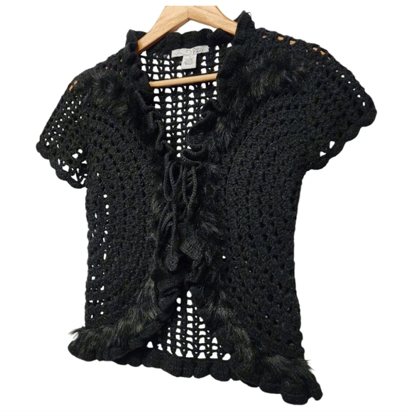 Vintage Rxb Black Crochet Short-Sleeve fur trimmed ruffled Sweater - Picture 4 of 9